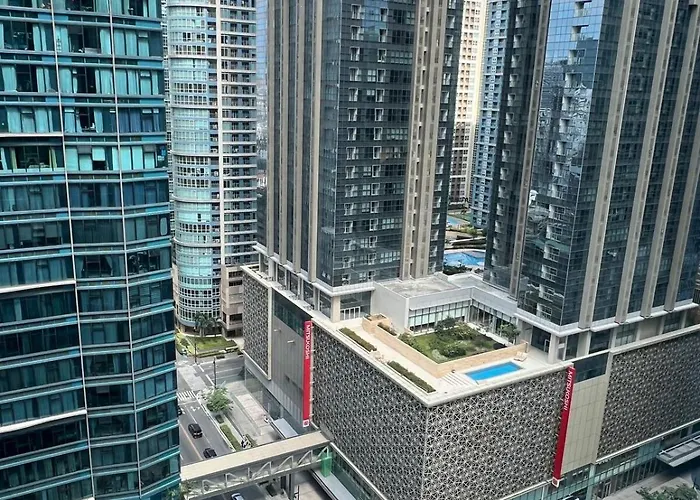 New! Tranquil & Cozy Wi-fi 350mbps Uptown Bgc Backhome5 Apartment *