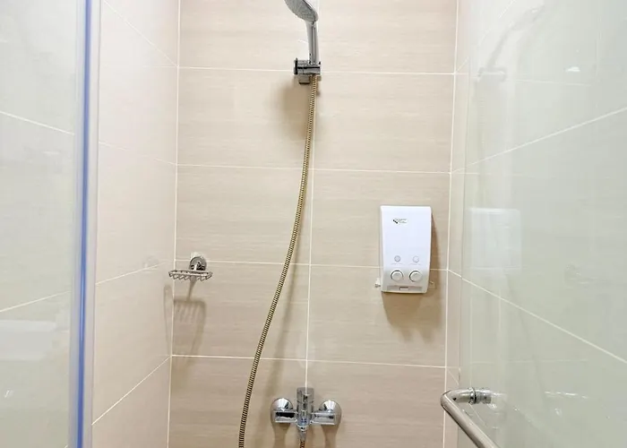 New! Tranquil & Cozy Wi-fi 350mbps Uptown Bgc Backhome5 * Manila
