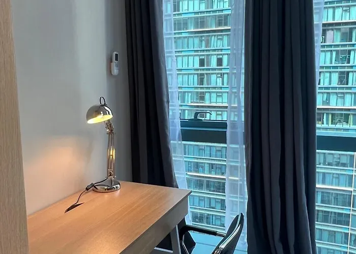 New! Tranquil & Cozy Wi-fi 350mbps Uptown Bgc Backhome5 *