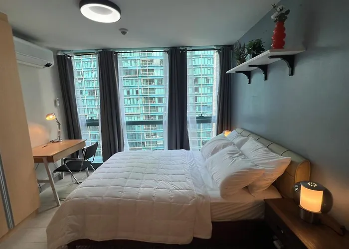 Apartment New! Tranquil & Cozy Wi-fi 350mbps Uptown Bgc Backhome5 Manila