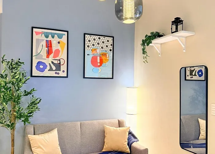 New! Tranquil & Cozy Wi-fi 350mbps Uptown Bgc Backhome5 Apartment *