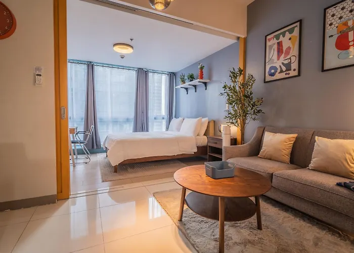 Apartment New! Tranquil & Cozy Wi-fi 350mbps Uptown Bgc Backhome5 *
