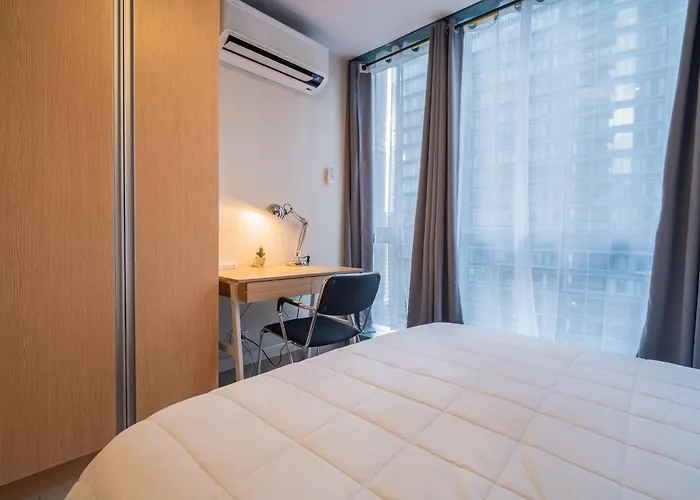 Apartment New! Tranquil & Cozy Wi-fi 350mbps Uptown Bgc Backhome5 *