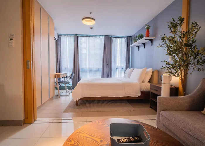 New! Tranquil & Cozy Wi-fi 350mbps Uptown Bgc Backhome5 *
